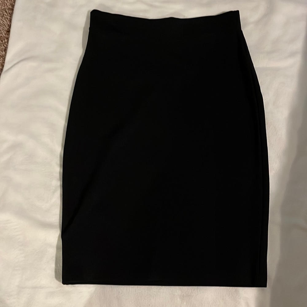 Urban Coco elastic waist black straight/pencil skirt, size Large, NWT